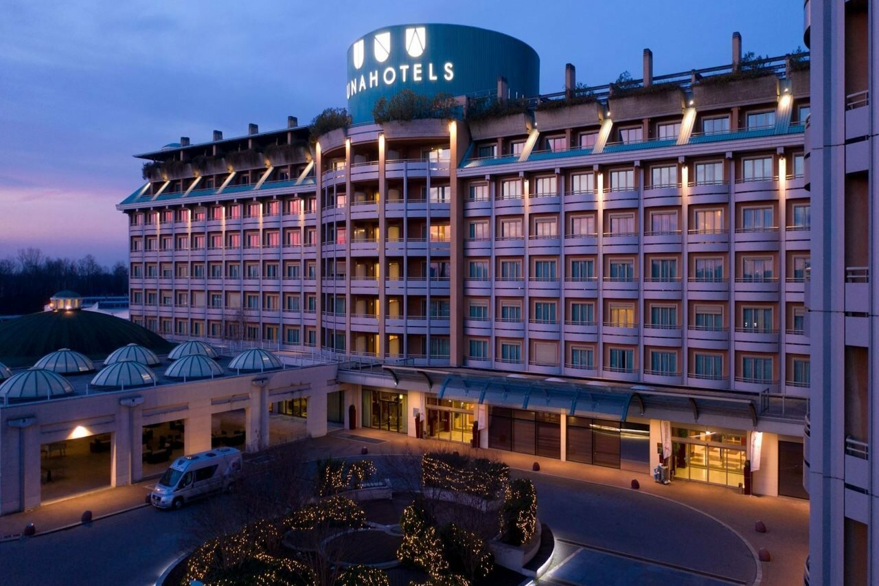 Фото отеля 1