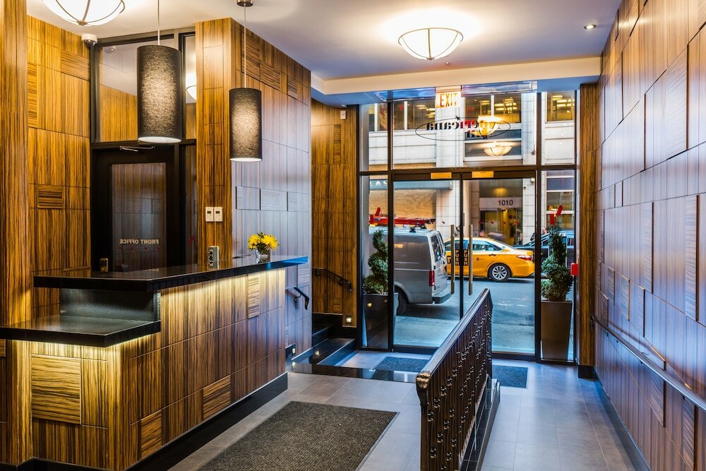 Фото Americana Inn