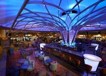 Фото The Brewhouse Inn & Suites