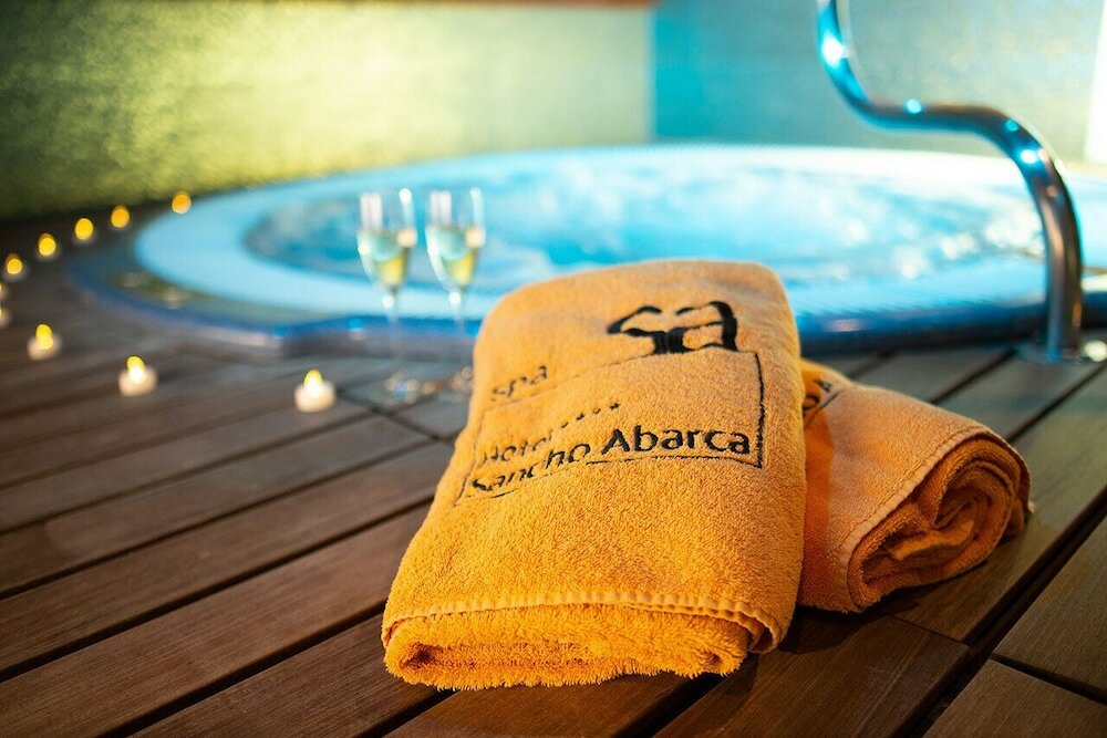 Фото Hotel Sancho Abarca