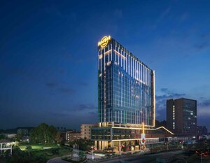 Hard Rock Hotel Shenzhen (Guangdong Province, City of Shenzhen, Longhua Line, Mission Hills metro station), hotel