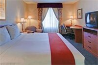 Фото Holiday Inn Express Las Vegas-Nellis, an Ihg Hotel