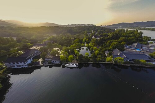 Внешний вид отеля West Lake State Guest House в Ханчжоу, фото 5