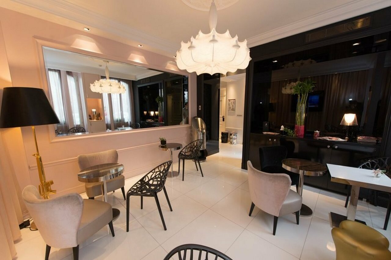 Фото First Hotel Paris Tour Eiffel