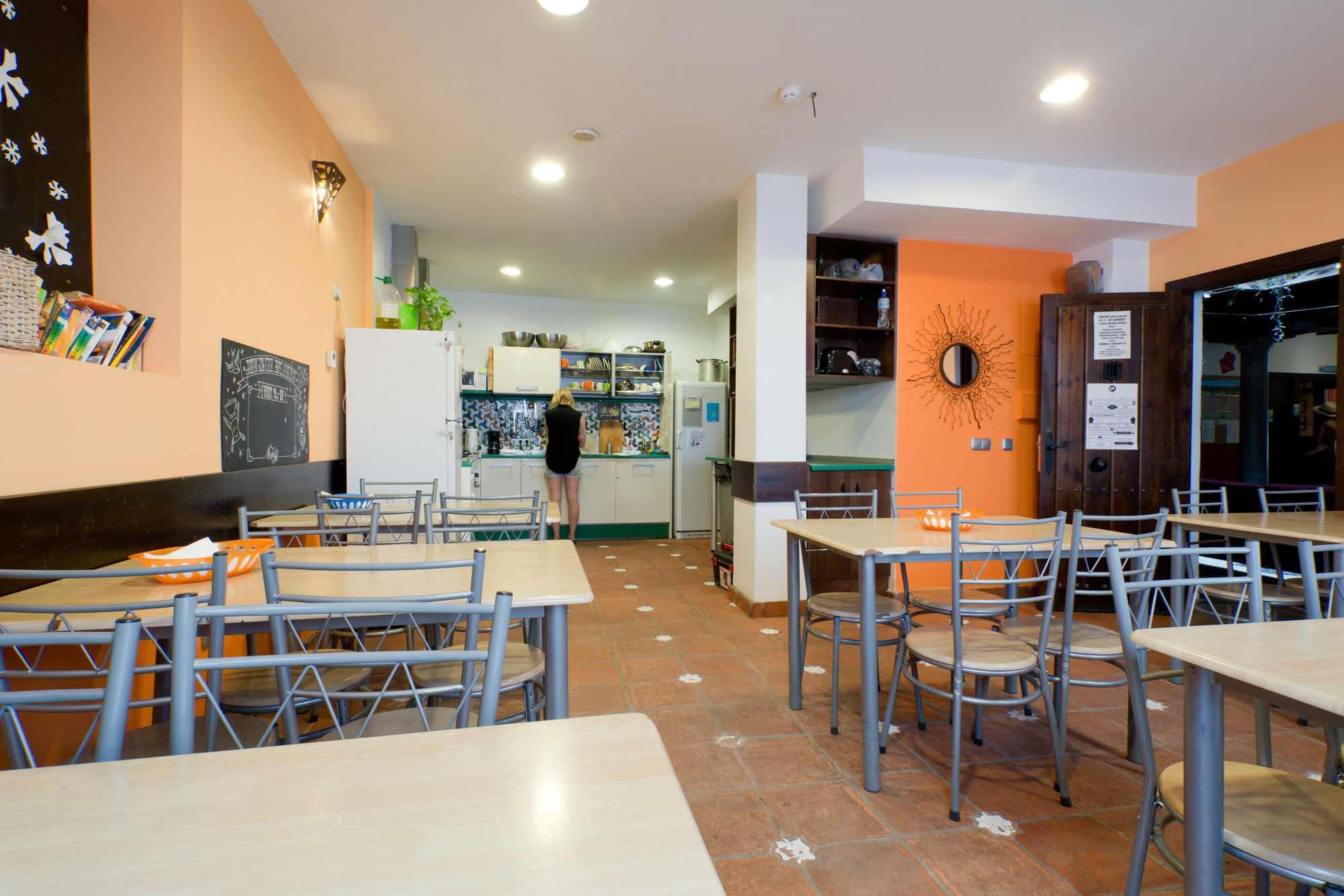 Фото Oasis Backpackers Hostel Granada