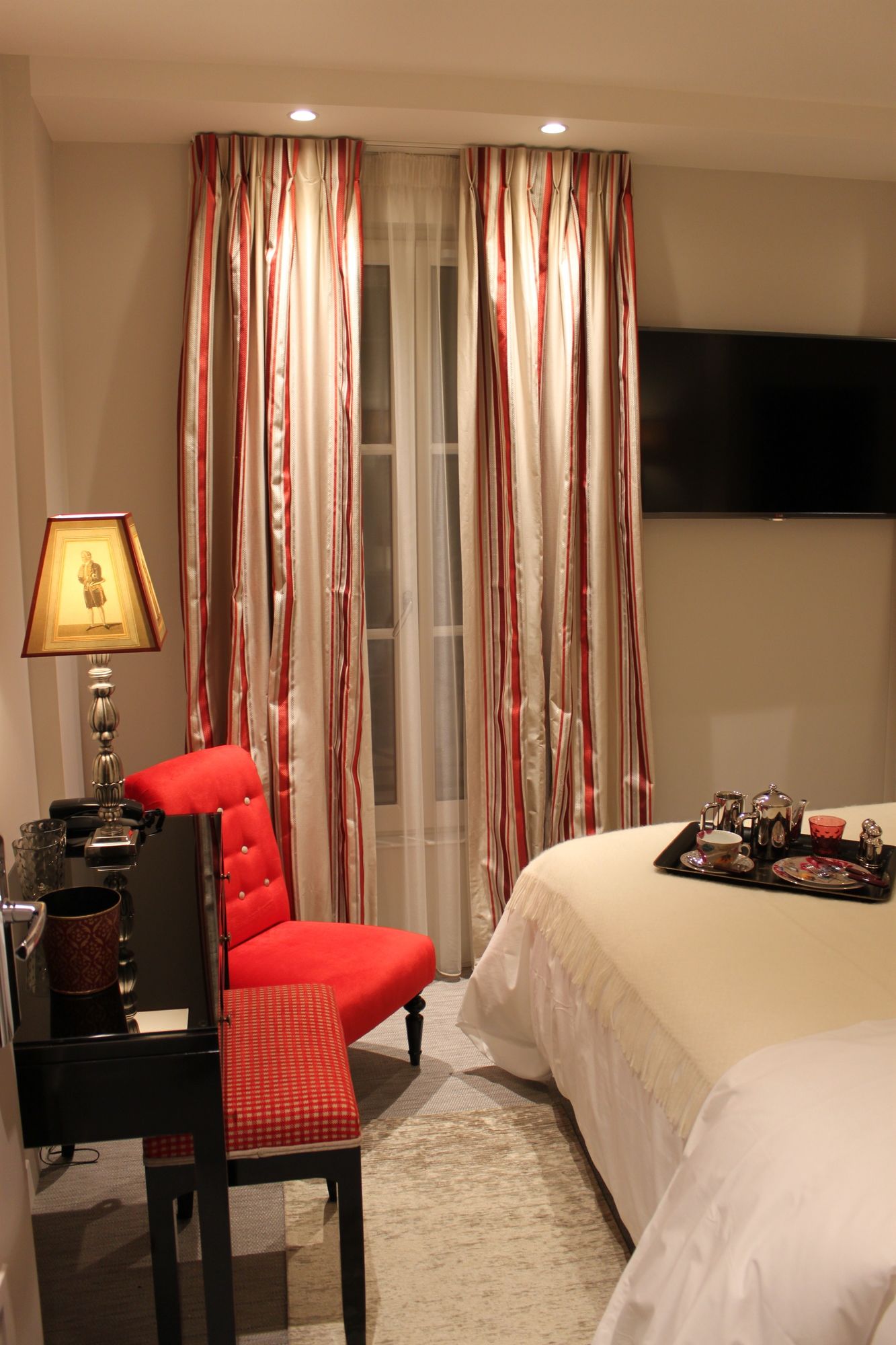 Фото My Home in Paris Hotel