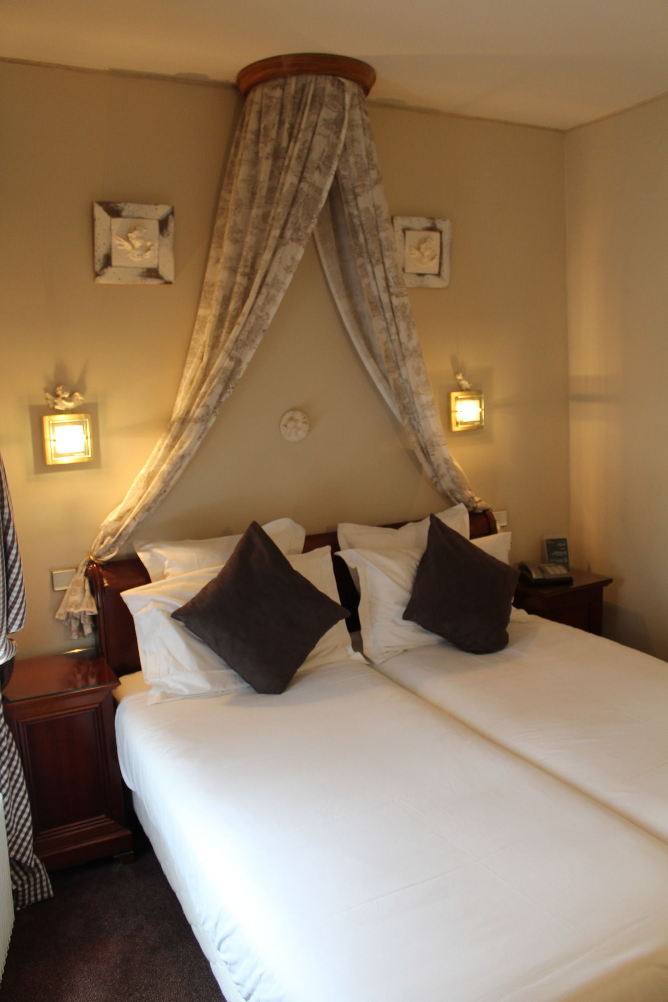 Фото Hotel de La Motte Picquet