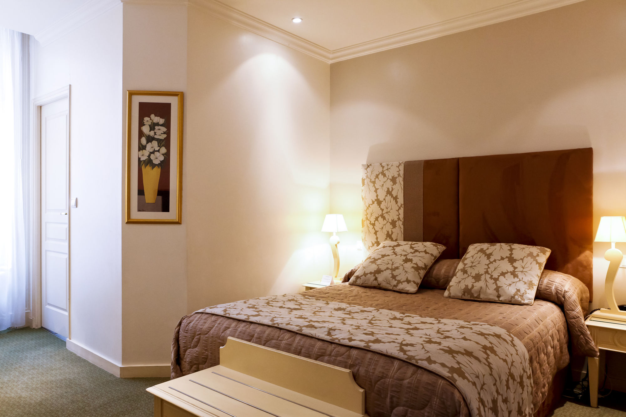 Фото Grand Hotel Des Terreaux 