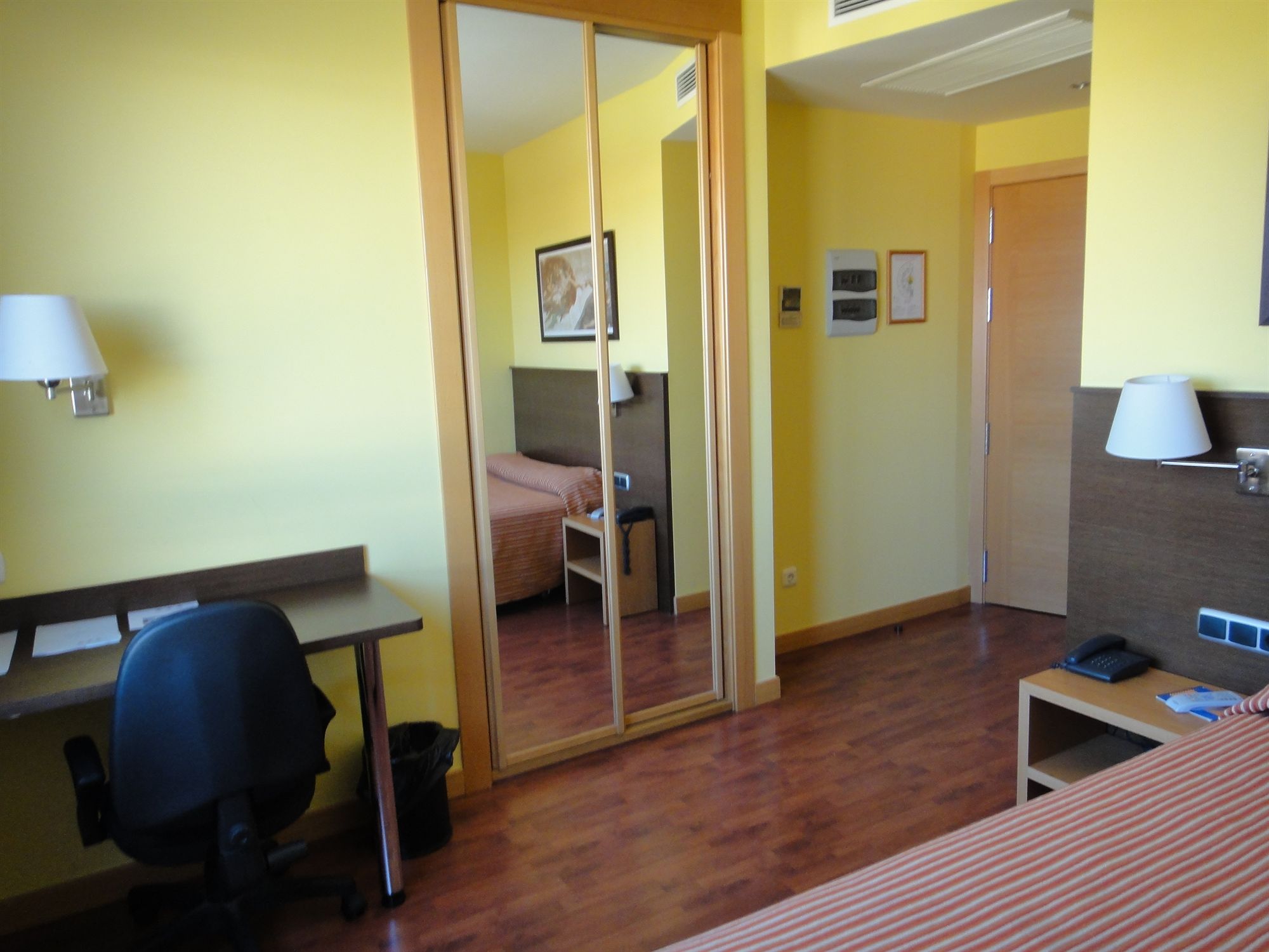 Фото Palacio Congresos