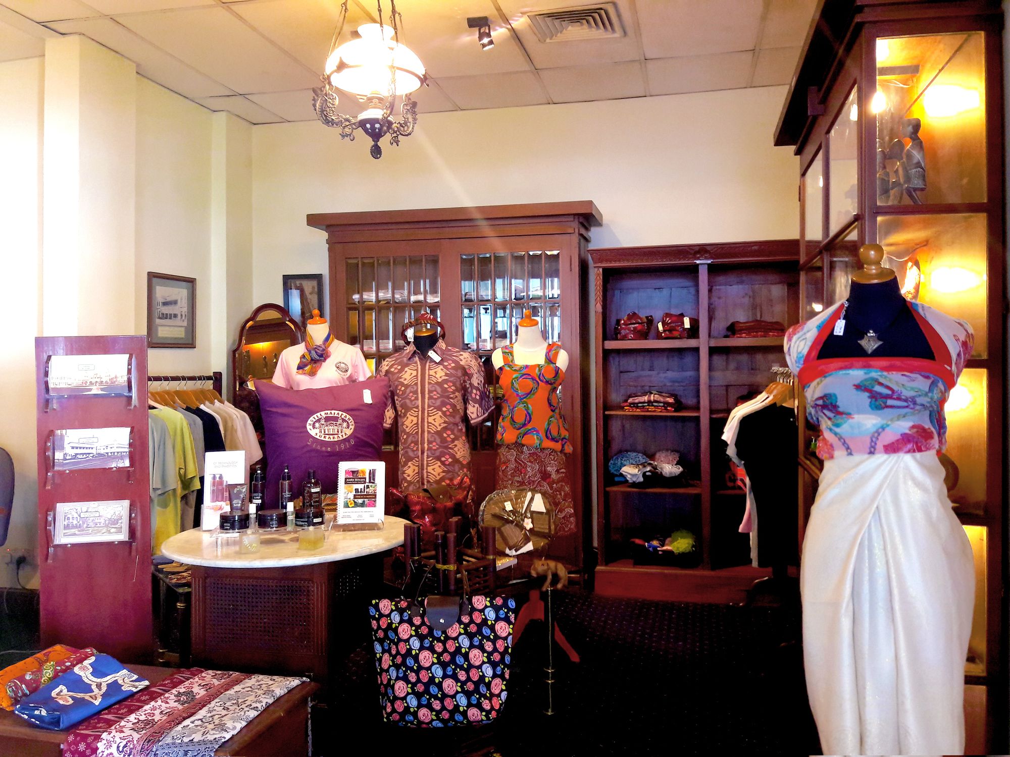 Фото Hotel Majapahit Surabaya - MGallery