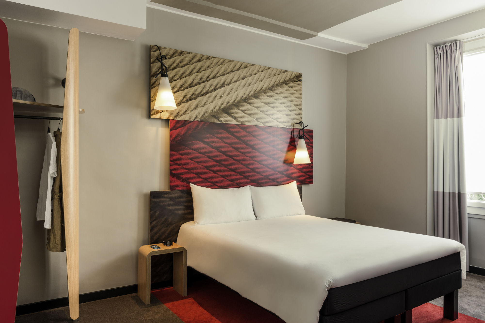 Фото ibis Paris Avenue de la Republique