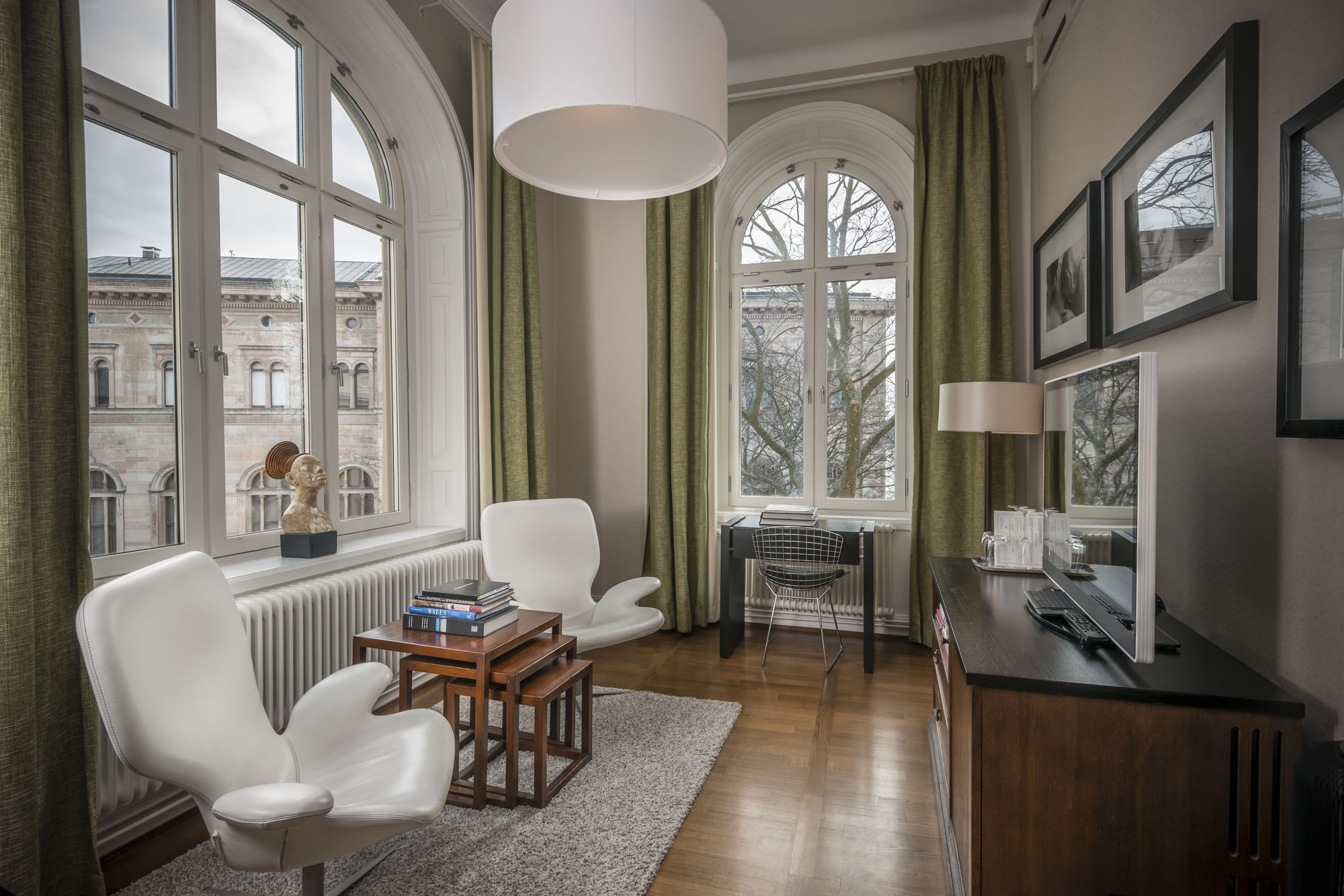 Фото Lydmar Hotel