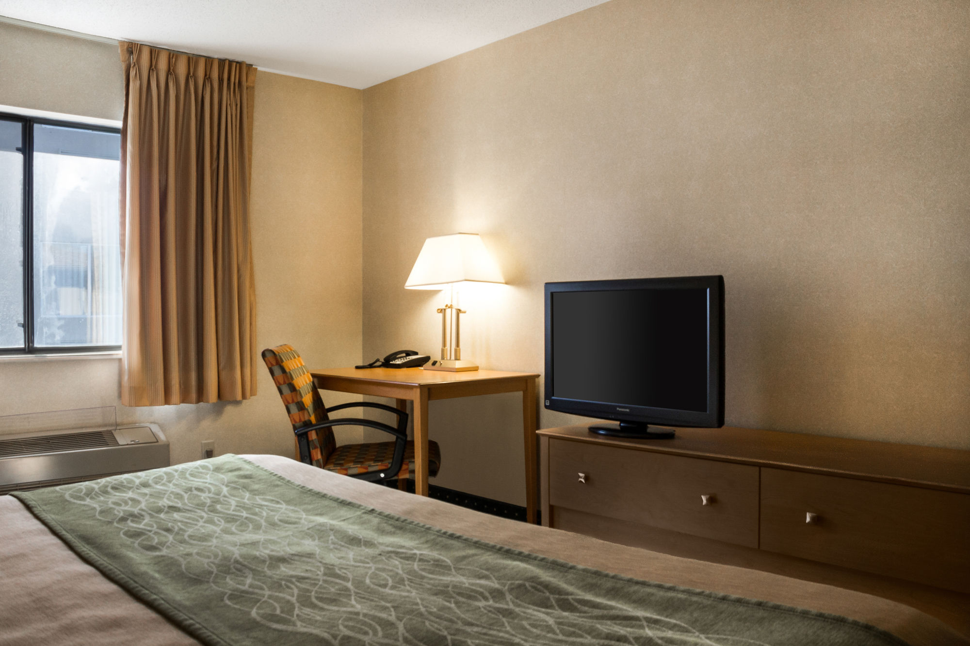 Фото Comfort Inn Jamestown