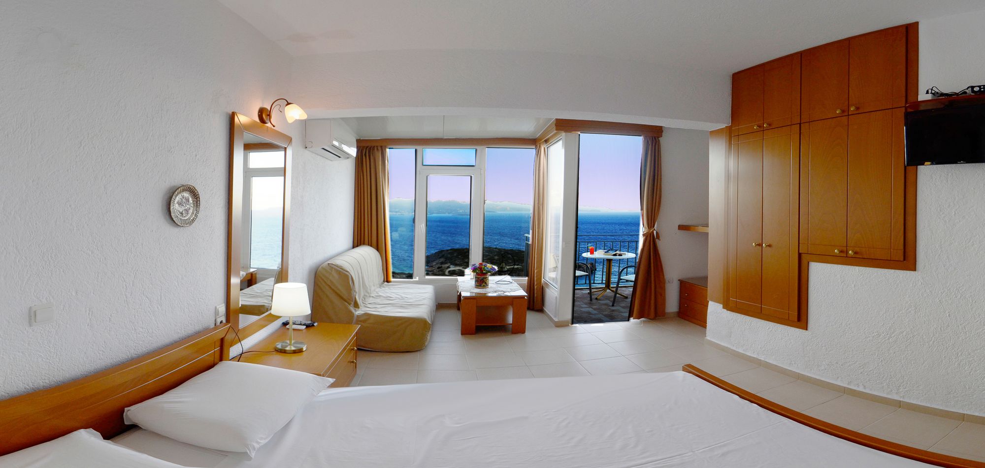 Фото Kounenos Apartments