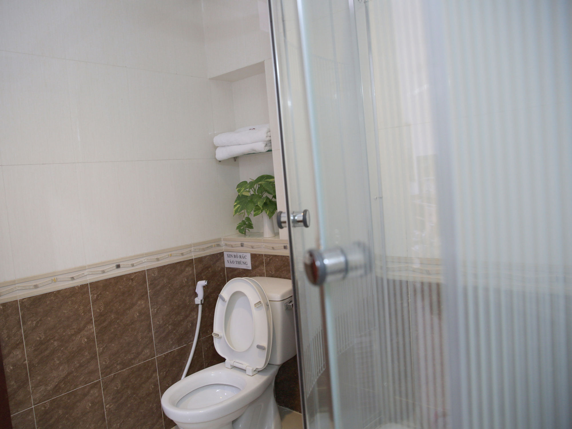 Фото Hoa Phat Hotel & Apartment