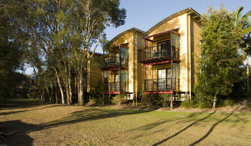 Гостиница Noosa Lakes Resort