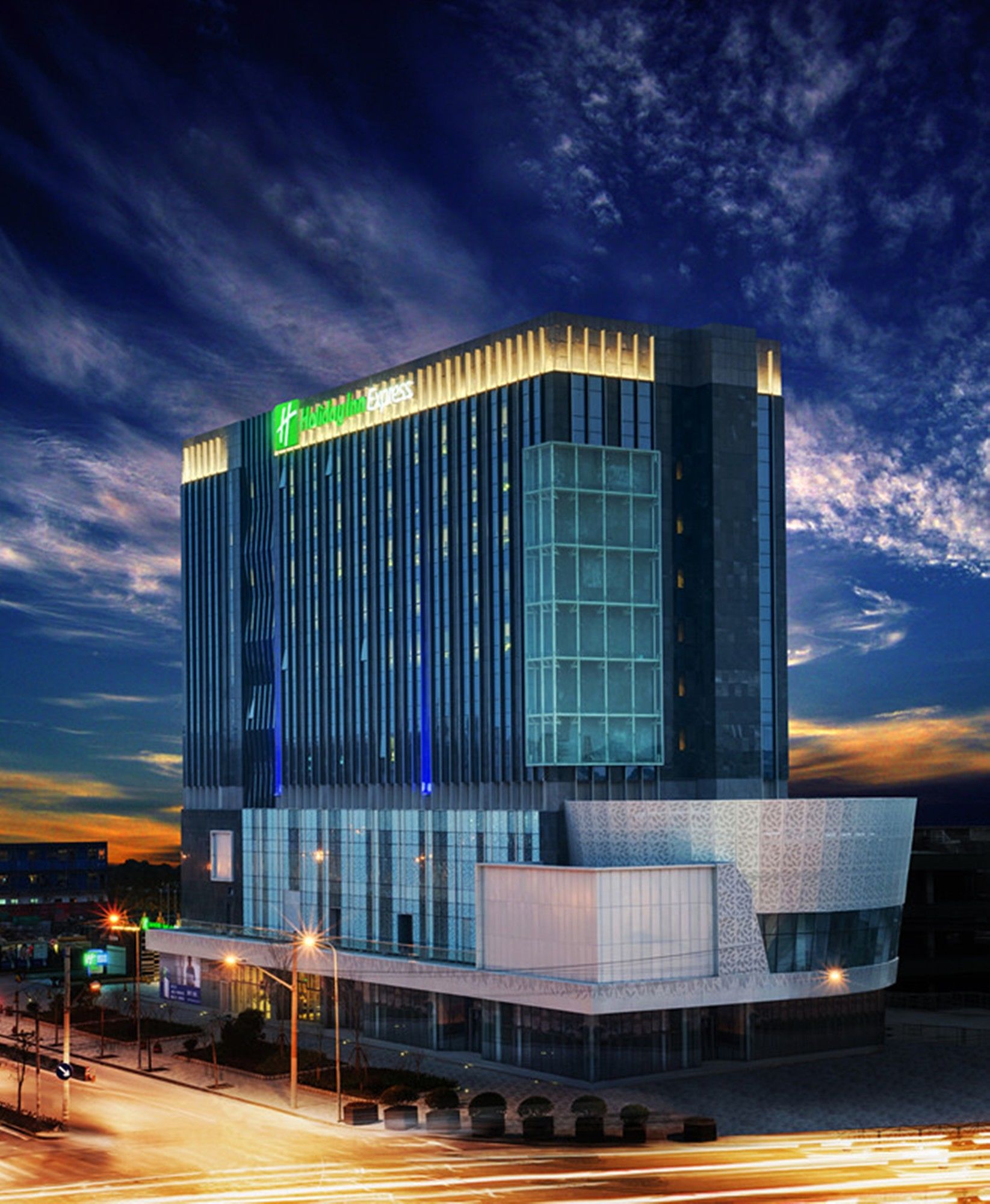 Фото Holiday Inn Express Shanghai Jinsha