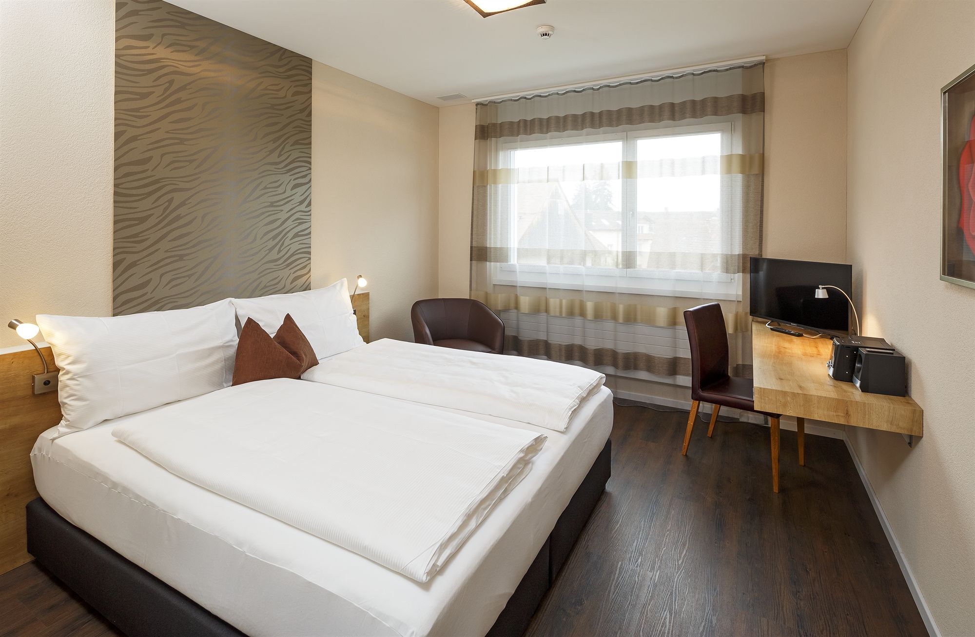 Фото Villmergen Swiss Quality Hotel