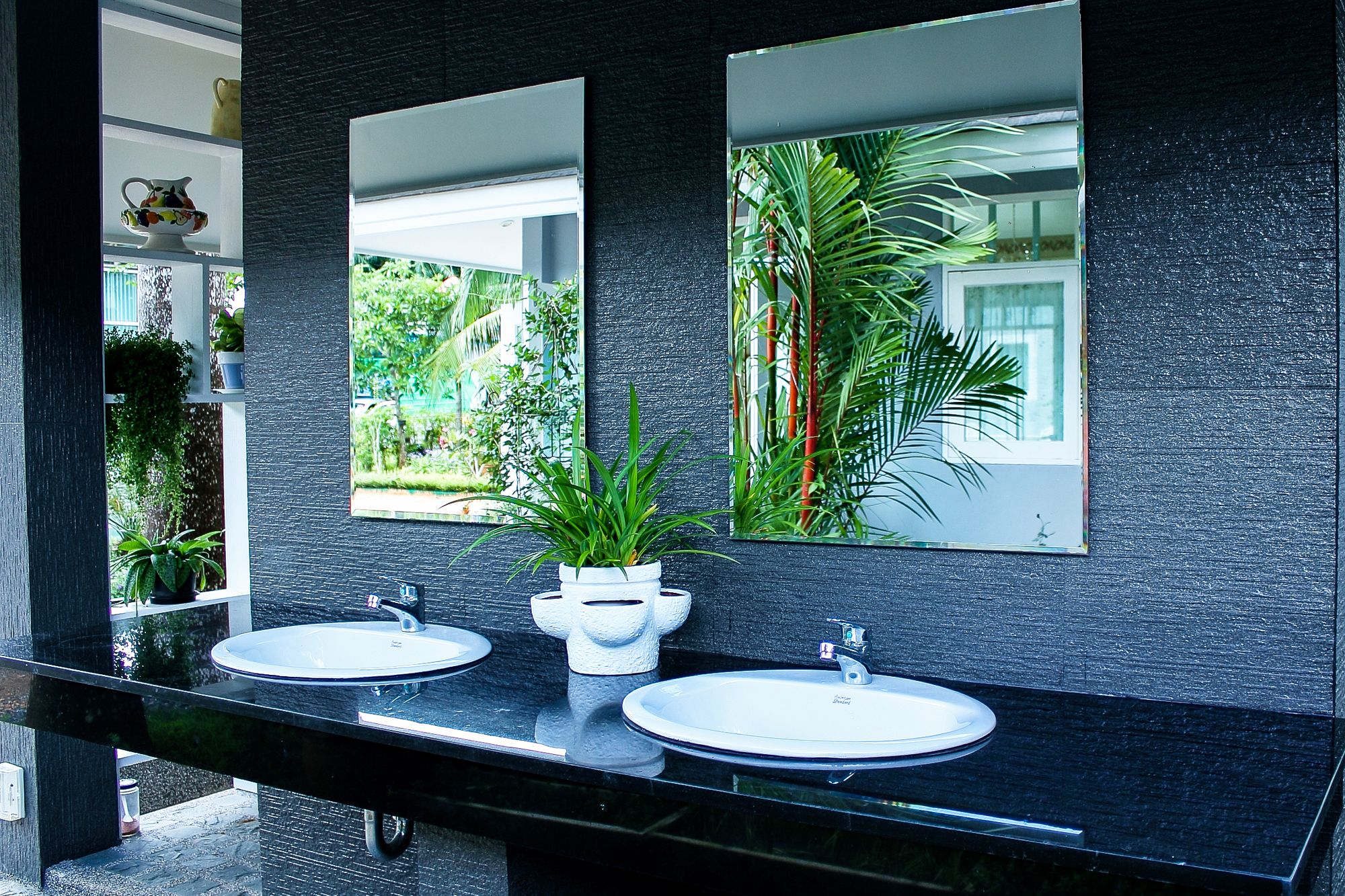 Фото A Little Villa