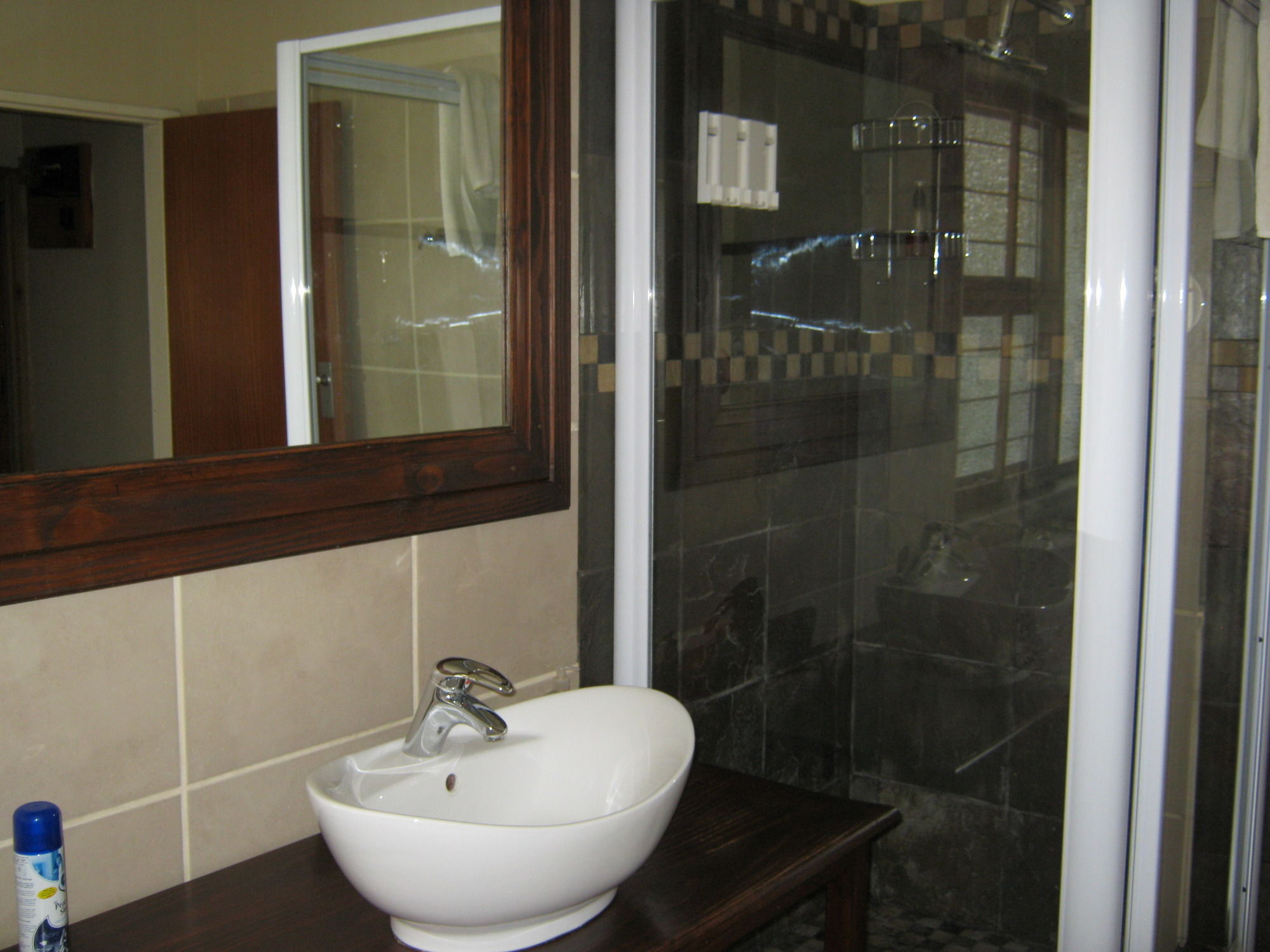 Фото Aan Die Oewer Guest House