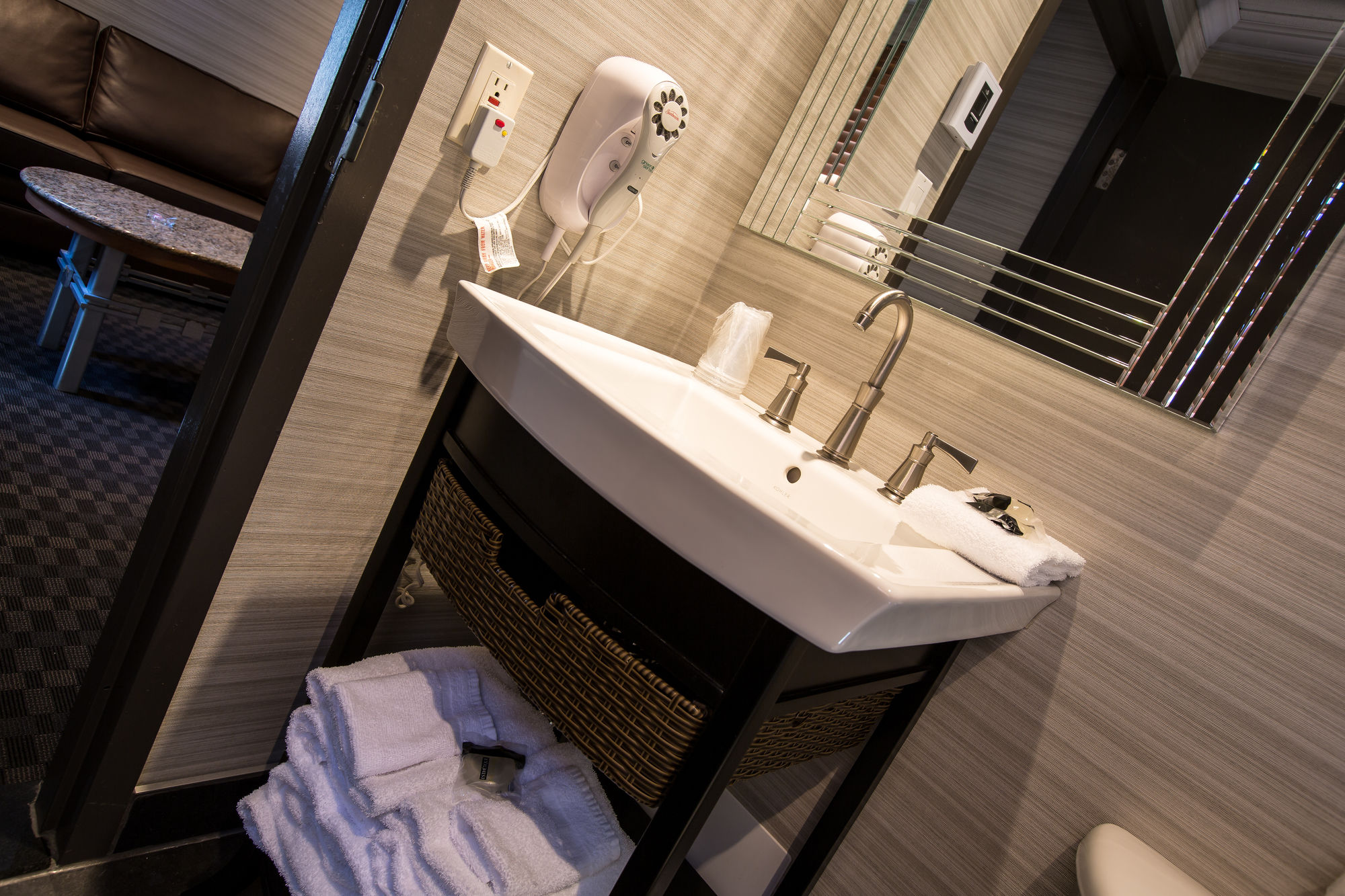 Фото Hotel Le Chablis Cadillac