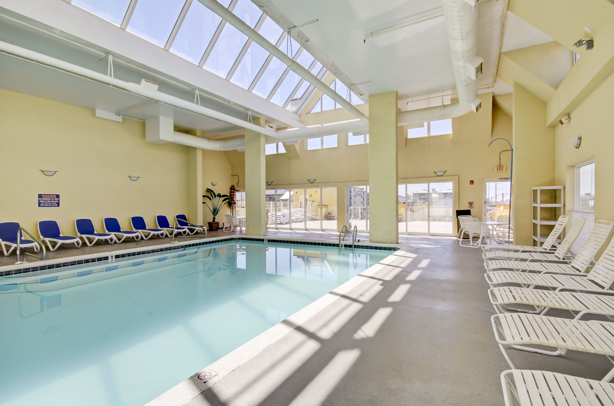 Фото Bonita Beach Hotel