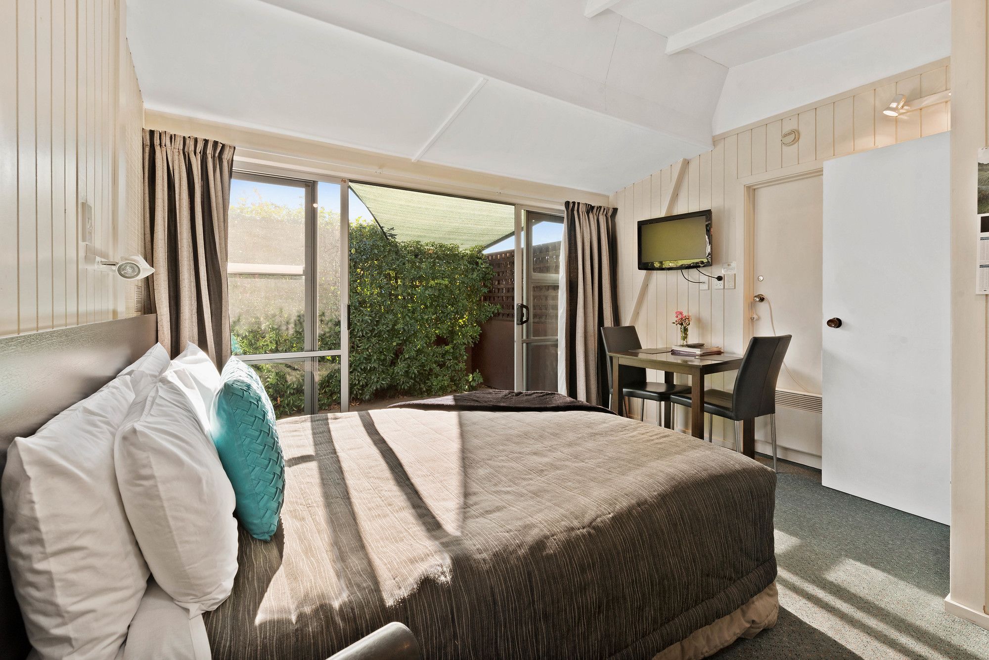 Фото Central Gateway Motel