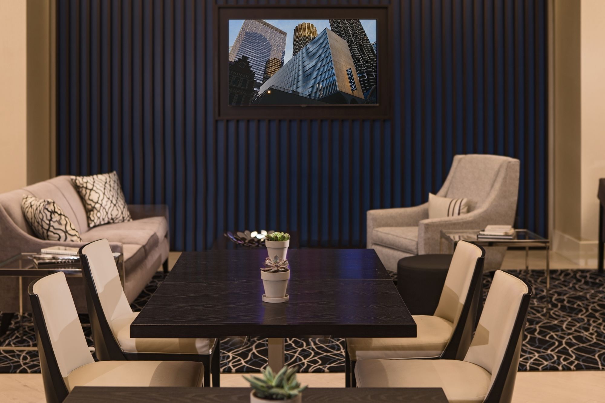 Фото Hotel Chicago Downtown, Autograph Collection by Marriott