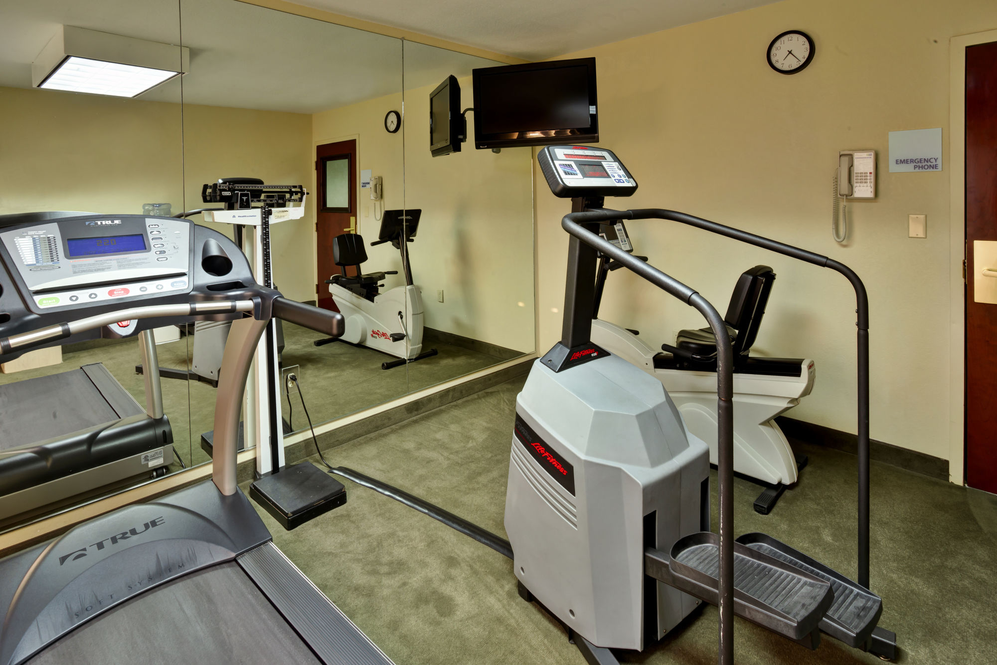 Фото Holiday Inn Express Breaux Bridge, an Ihg Hotel