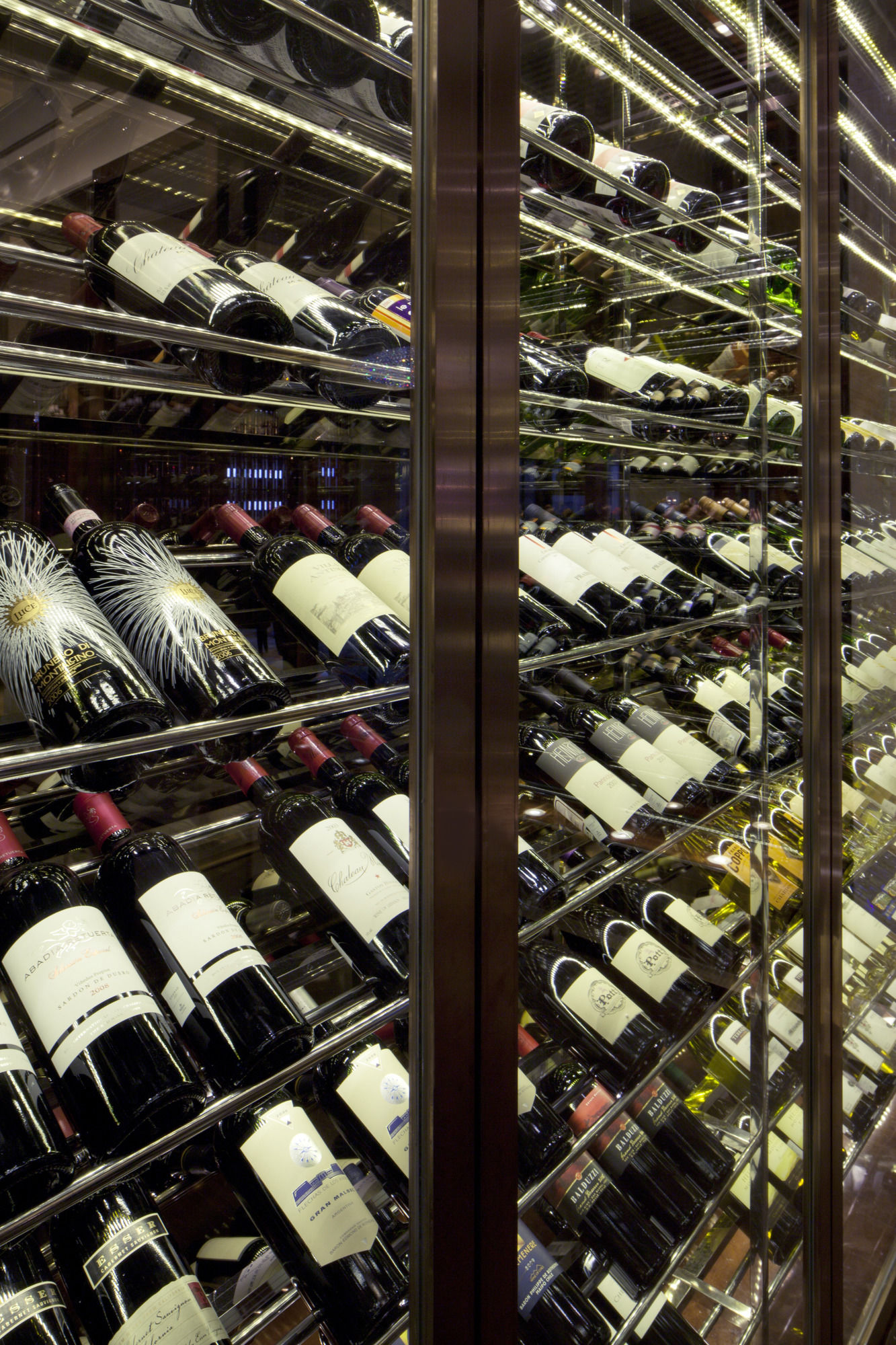 Фото Conrad Dalian