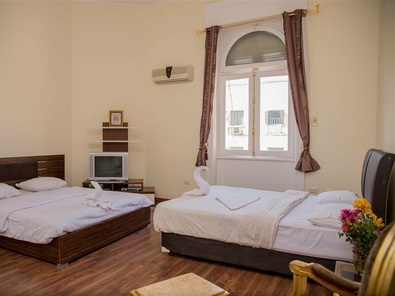 Фото New Grand Royal Hotel