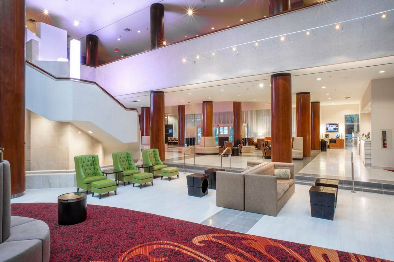 Фото Marriott Tulsa Hotel Southern Hills