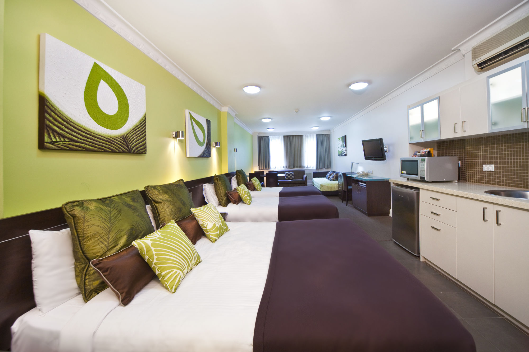 Фото Hyde Park Inn