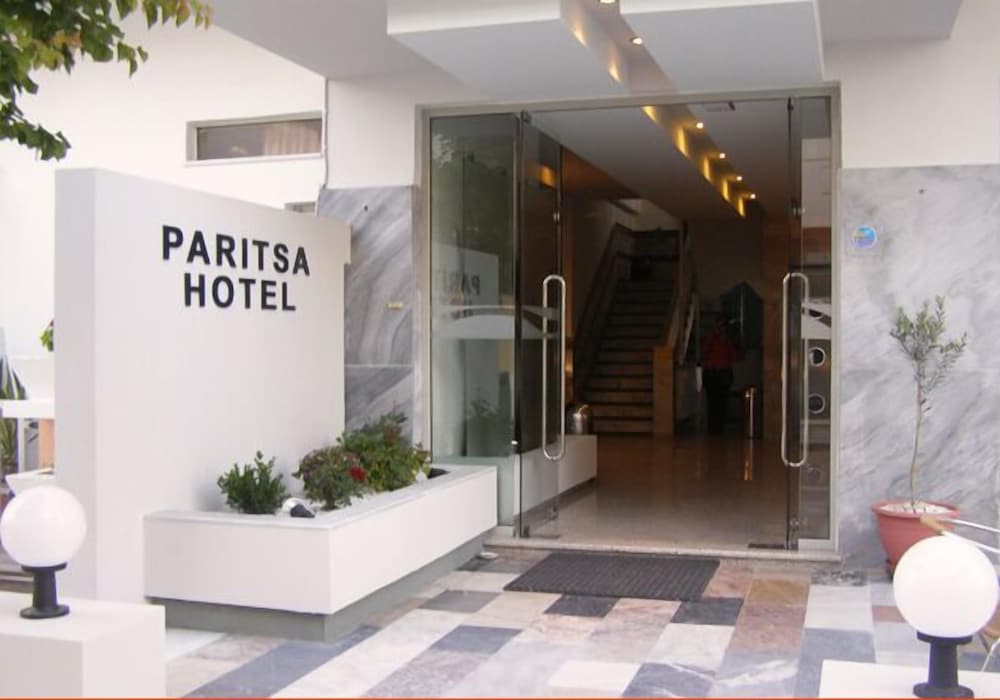 Фото Paritsa Hotel
