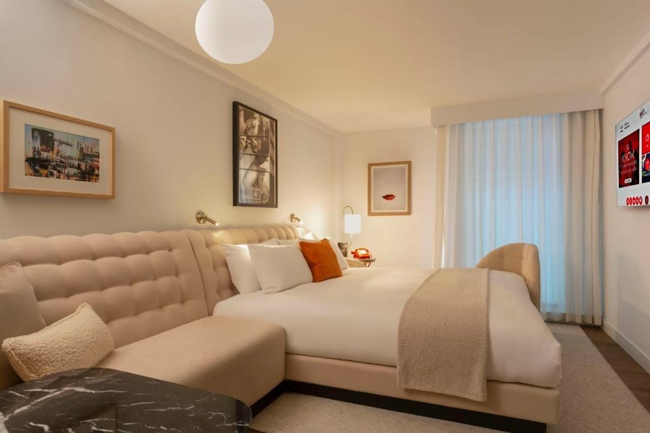 Фото Virgin Hotels Glasgow