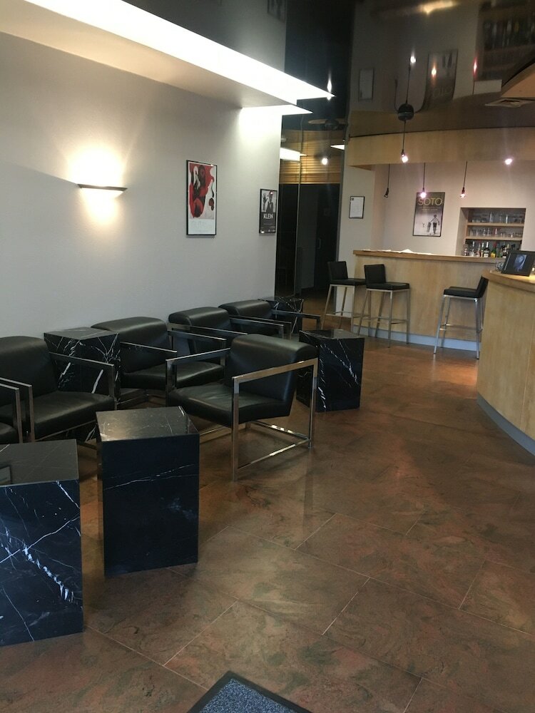 Фото Hotel Kyriad Rodez