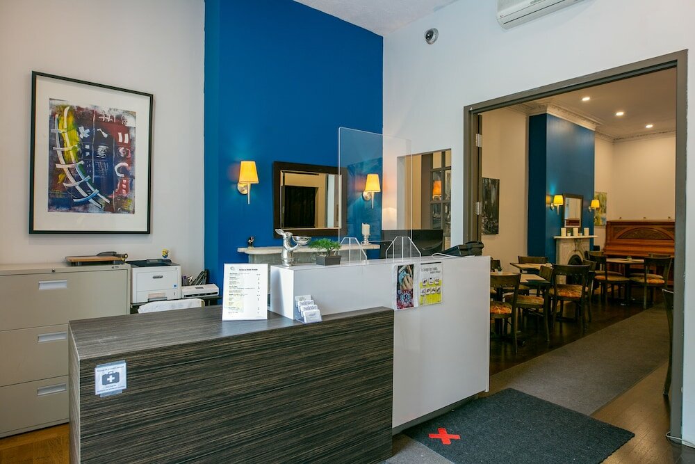 Фото Auberge & Hôtel Montréal Espace Confort