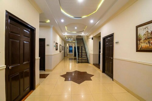 Гостиница Hotel One Lalazar Multan в Мултане