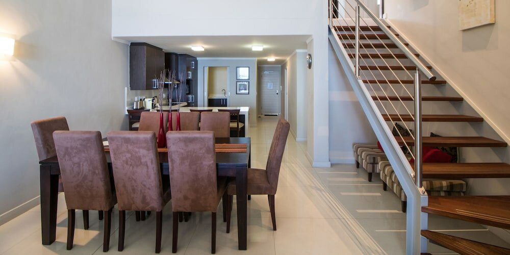 Фото The Crystal Apartments