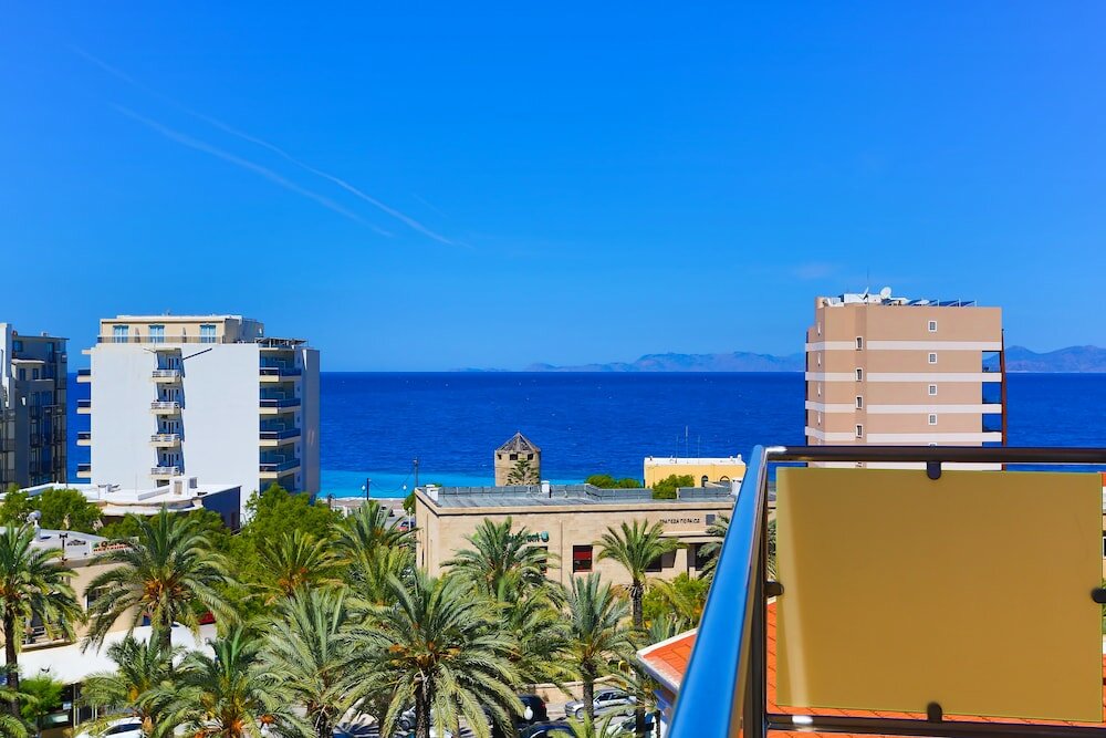 Фото отеля 3