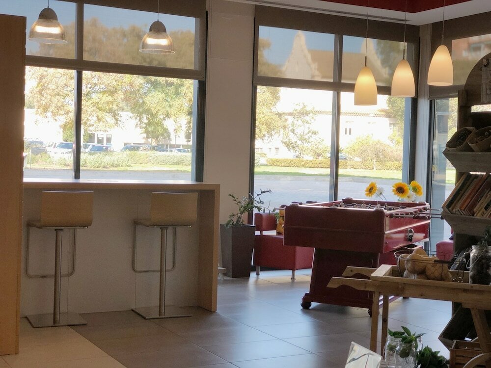 Фото ibis Barcelona Ripollet