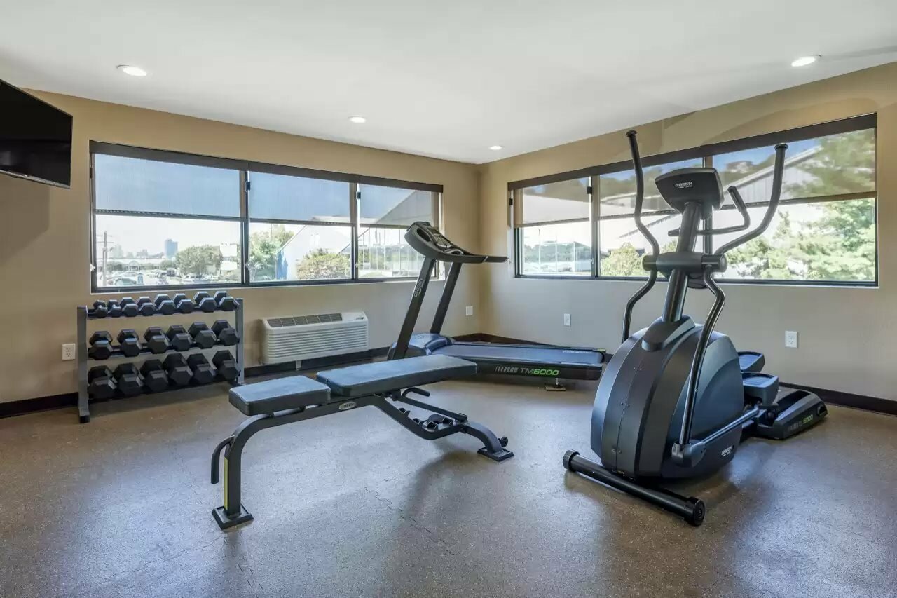 Фото Comfort Inn Edgewater on Hudson River