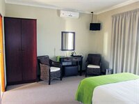 Фото Karoo Sun Boutique Guest House