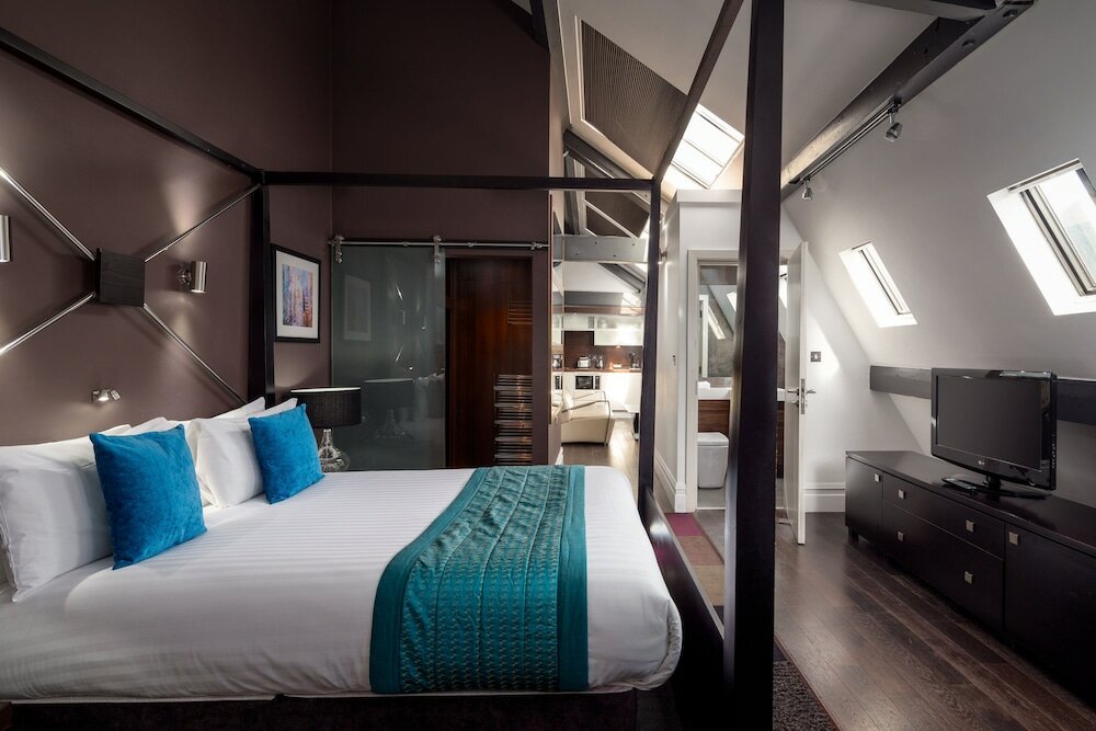 Фото Roomzzz Manchester City