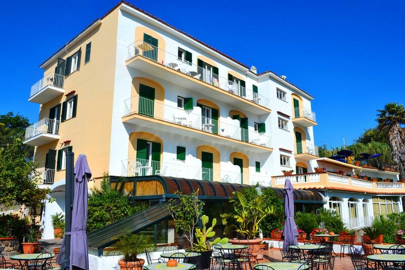 Гостиница Hotel Maremonti