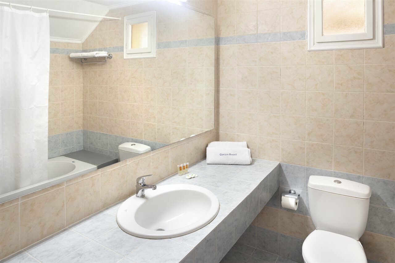 Фото Century Resort