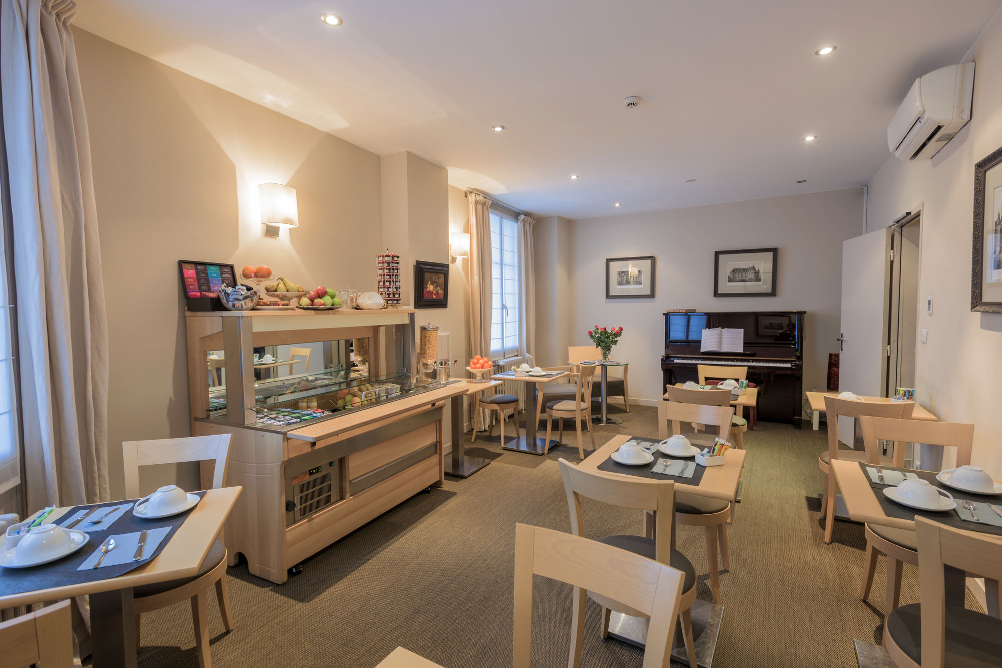 Фото Hôtel Ronsard