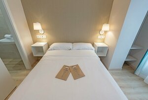 Гостиница Hostal La Lonja