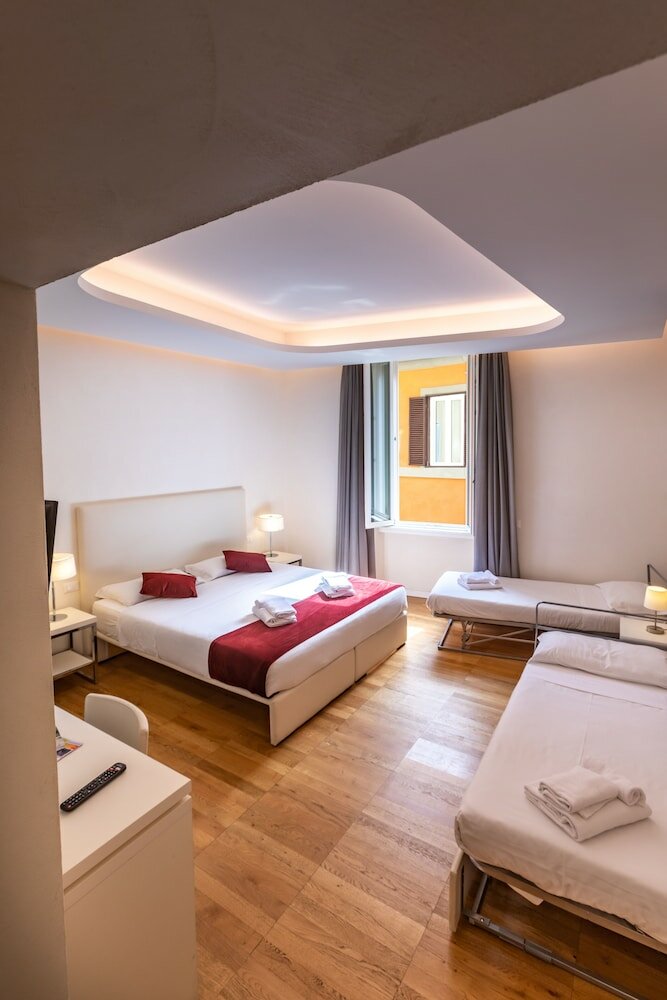 Фото Trevi Elite Rome