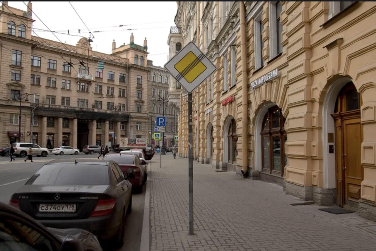 Фото Филиппов на Невском